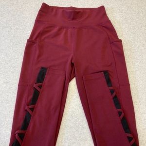 Gym Leggings with mesh panel